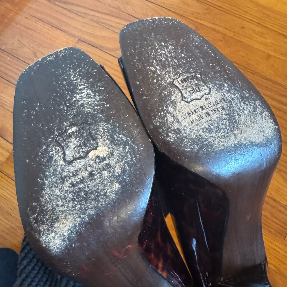 Stuart Weitzman Tortoise Shell Peep-Toe Heels - Picture 6 of 8